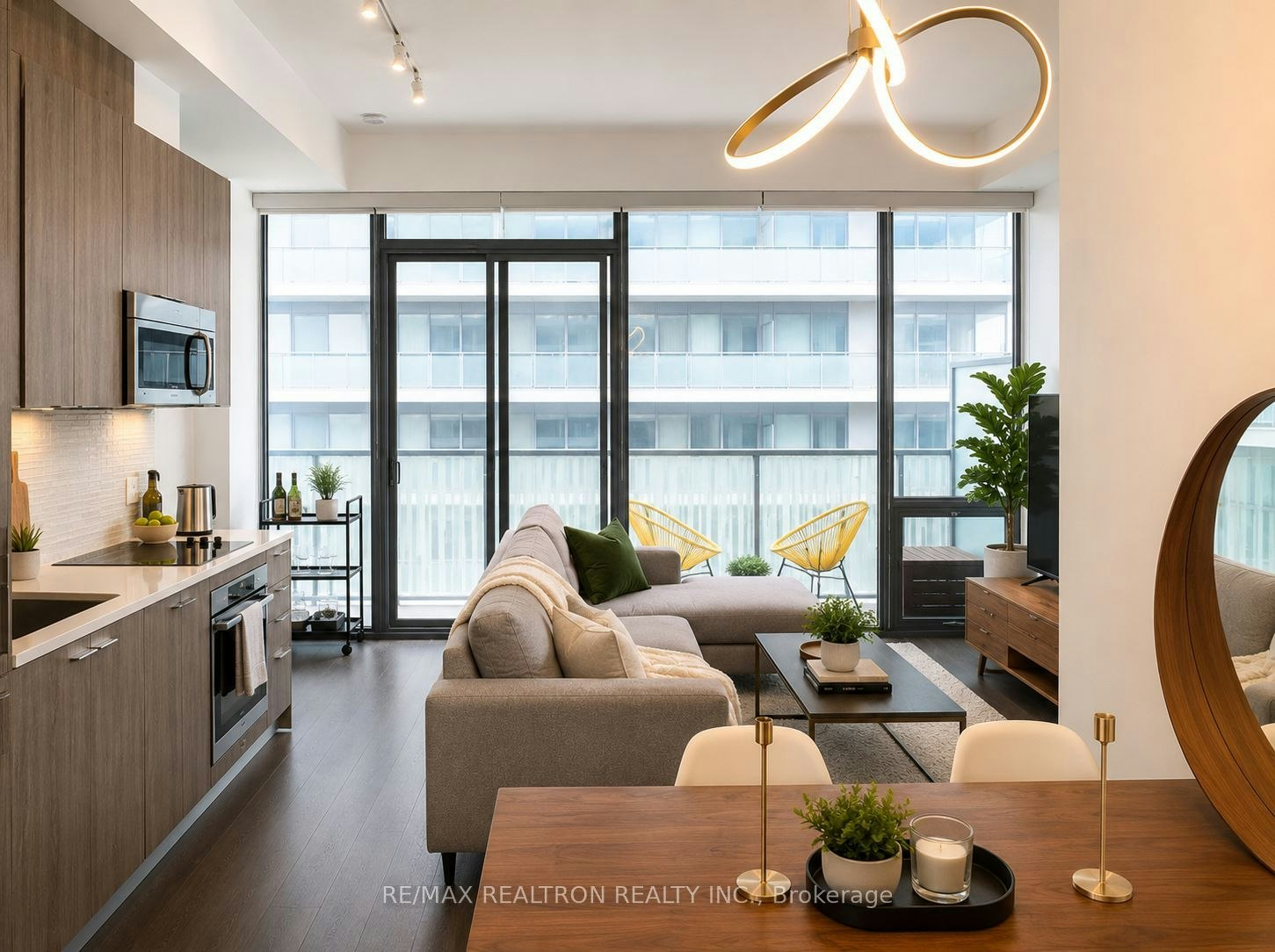 4904-50 Charles Street E, Toronto, ON, M4Y 1T1 - 2