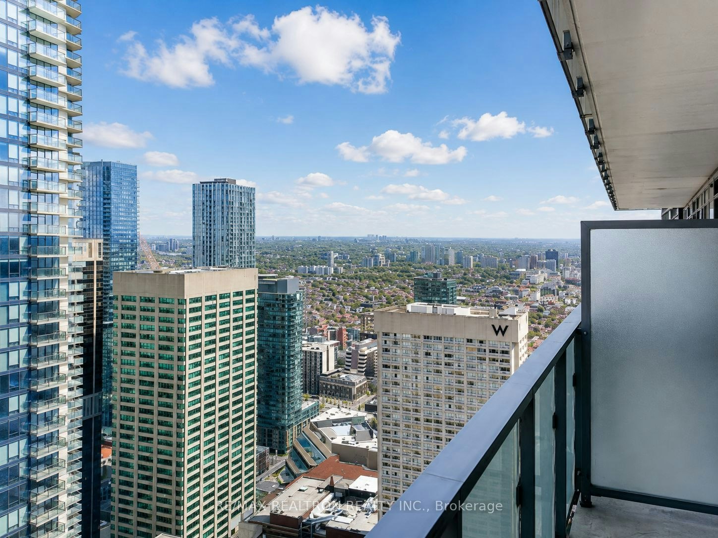 4904-50 Charles Street E, Toronto, ON, M4Y 1T1 - 9