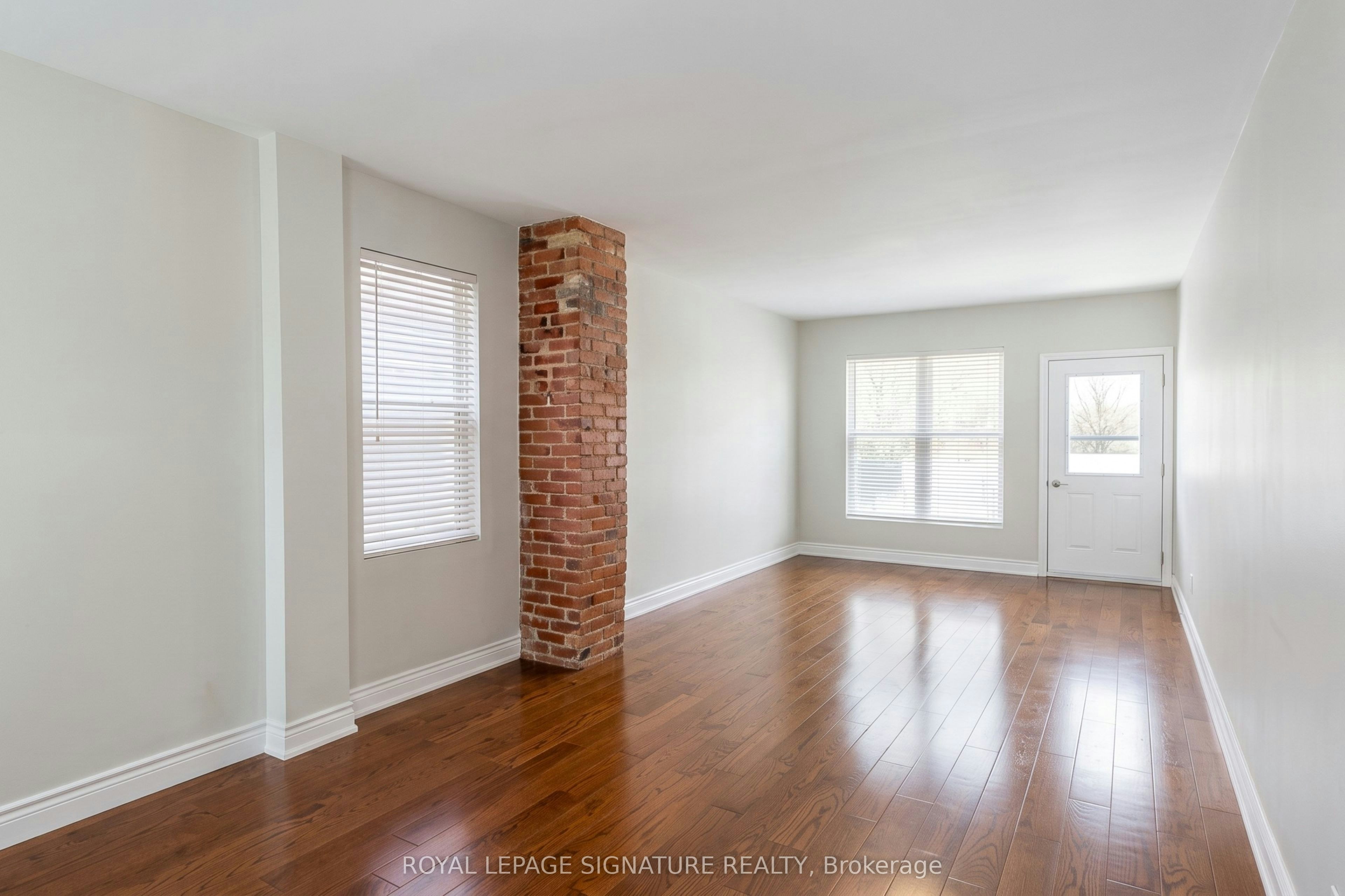 395 Clinton Street, Toronto, ON, M6G 2Z1 - 2