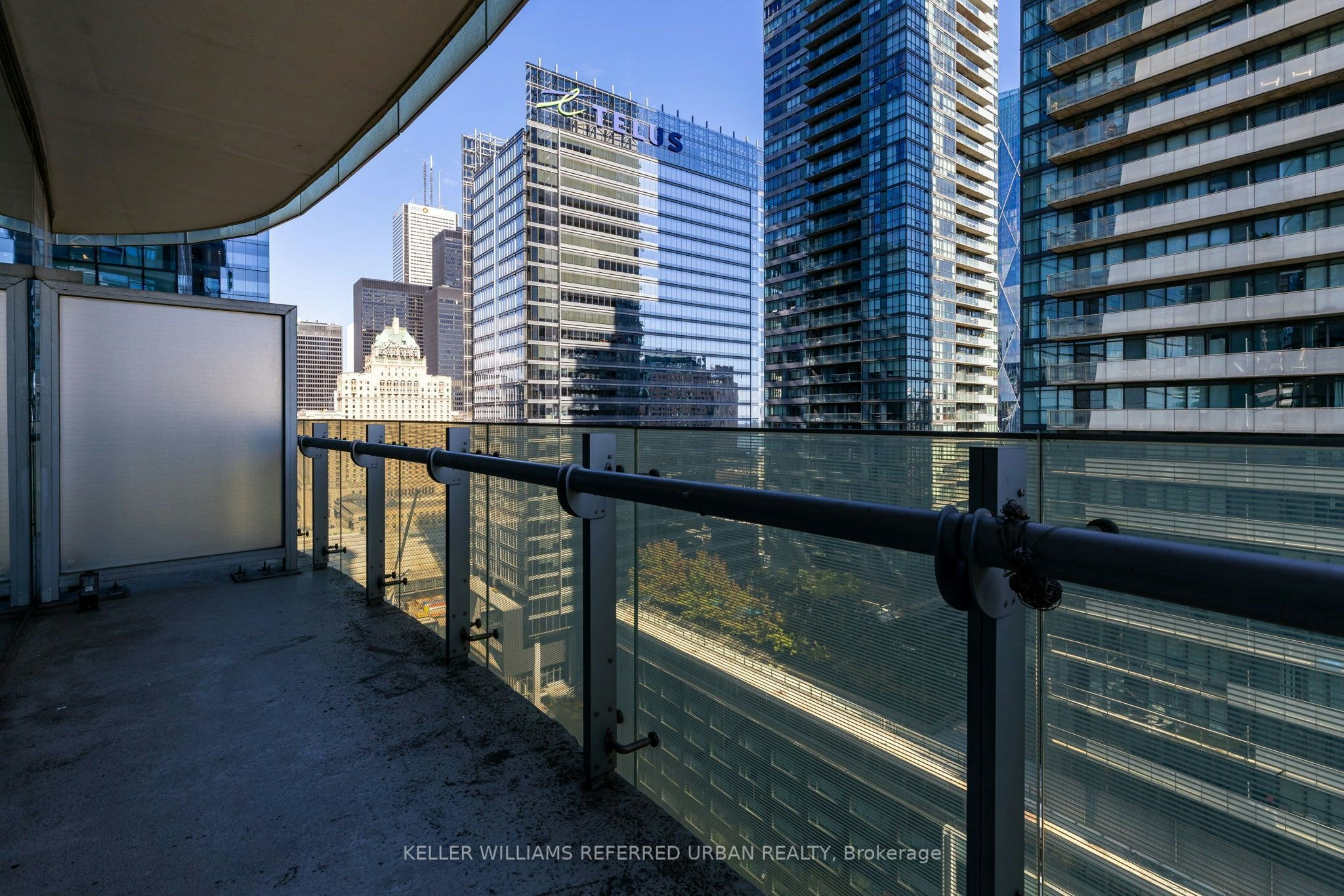 1812-14 York Street, Toronto, ON, M5J 0B1 - 15