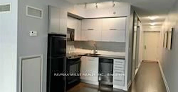 521-21 Nelson Street, Toronto, ON, M5V 3H9 - 4