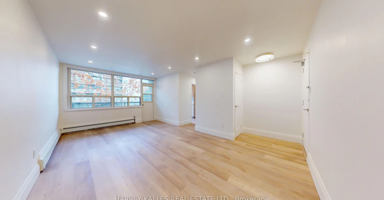 12-1 Marquette Avenue, Toronto, ON, M6A 1X8