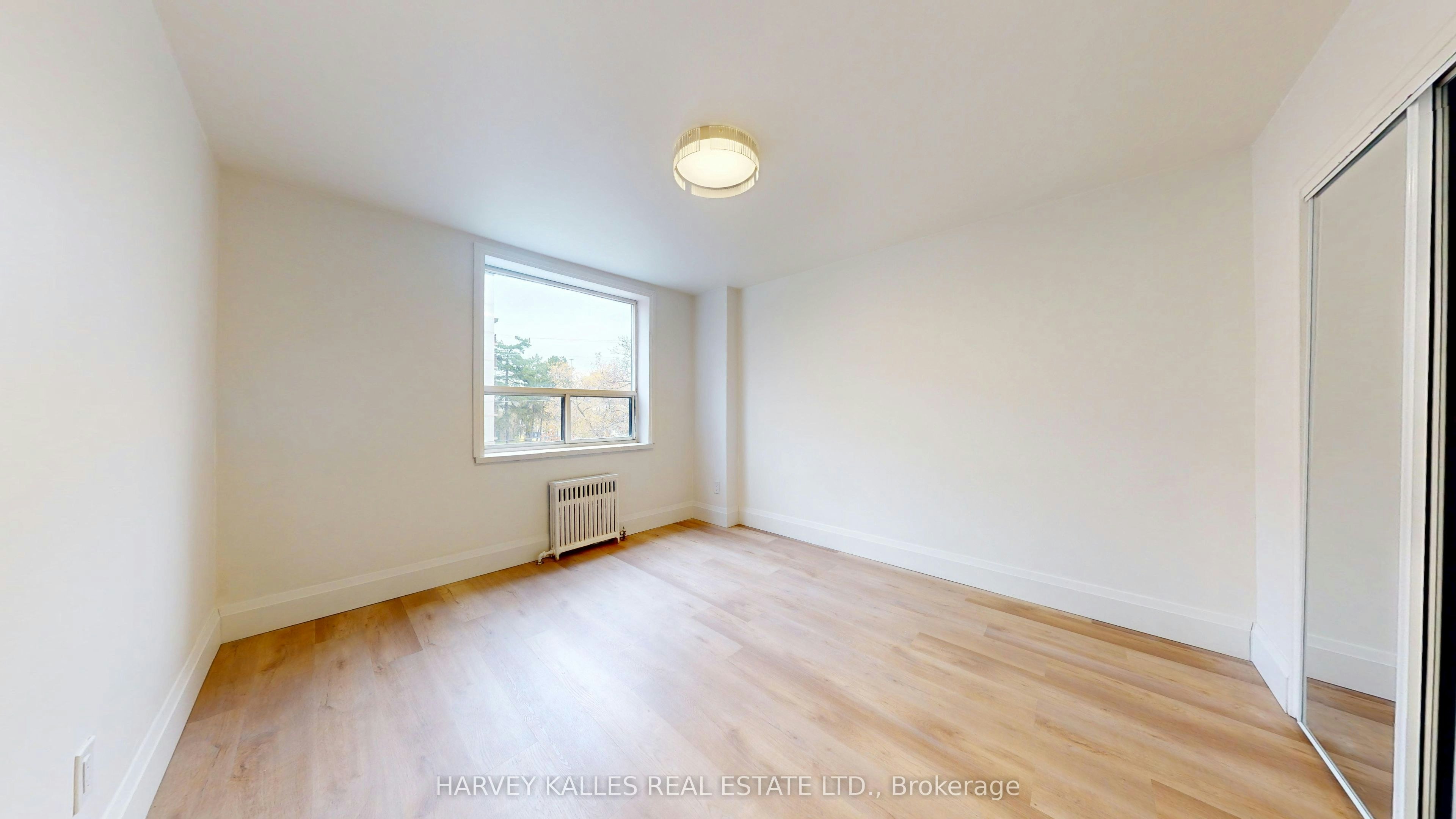 12-1 Marquette Avenue, Toronto, ON, M6A 1X8 - 8