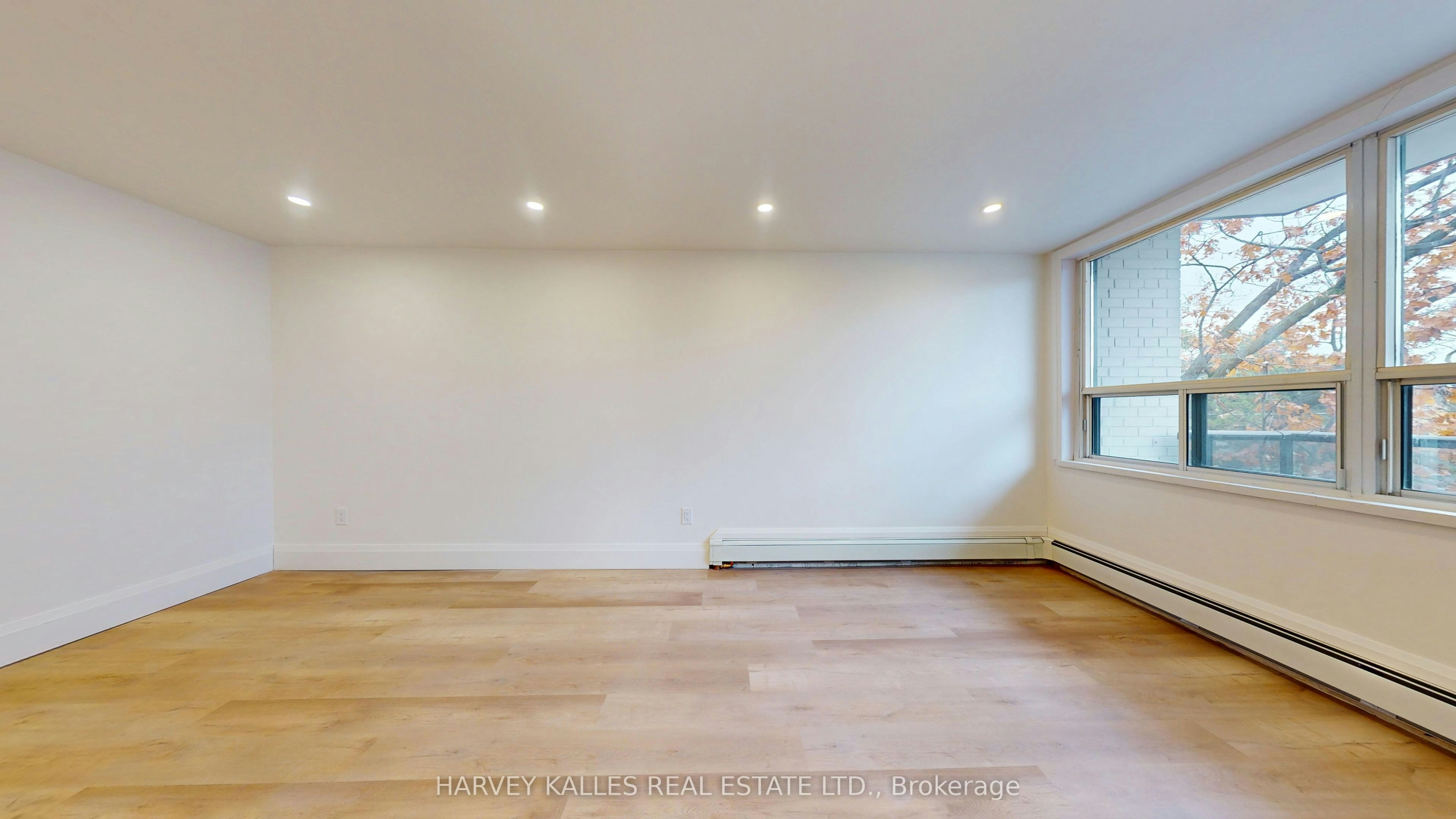 12-1 Marquette Avenue, Toronto, ON, M6A 1X8 - 3