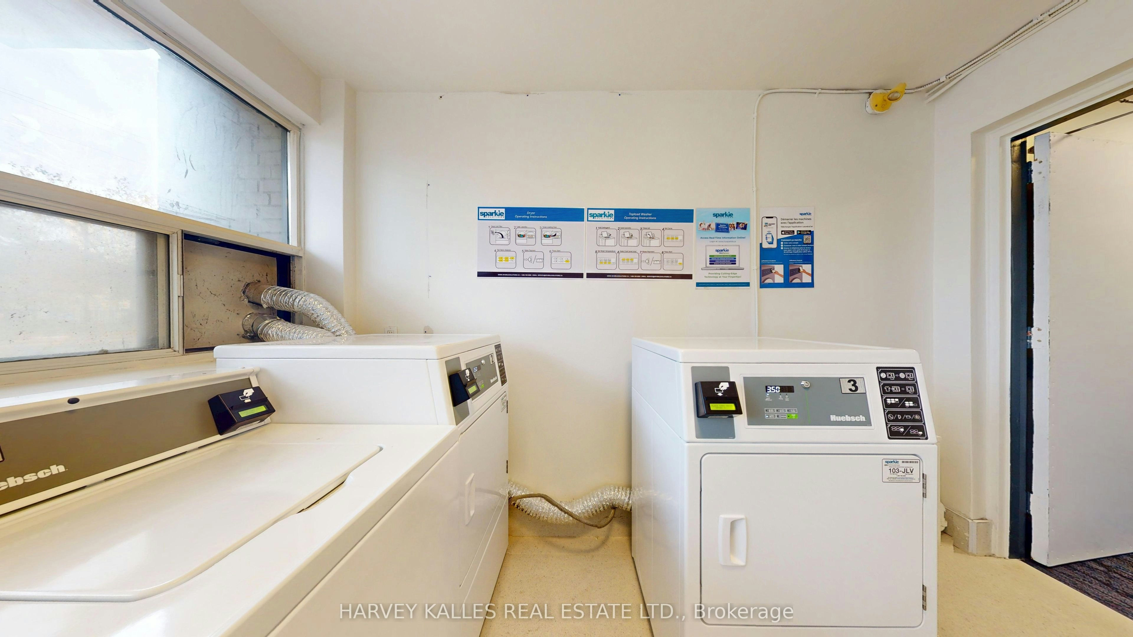 12-1 Marquette Avenue, Toronto, ON, M6A 1X8 - 16