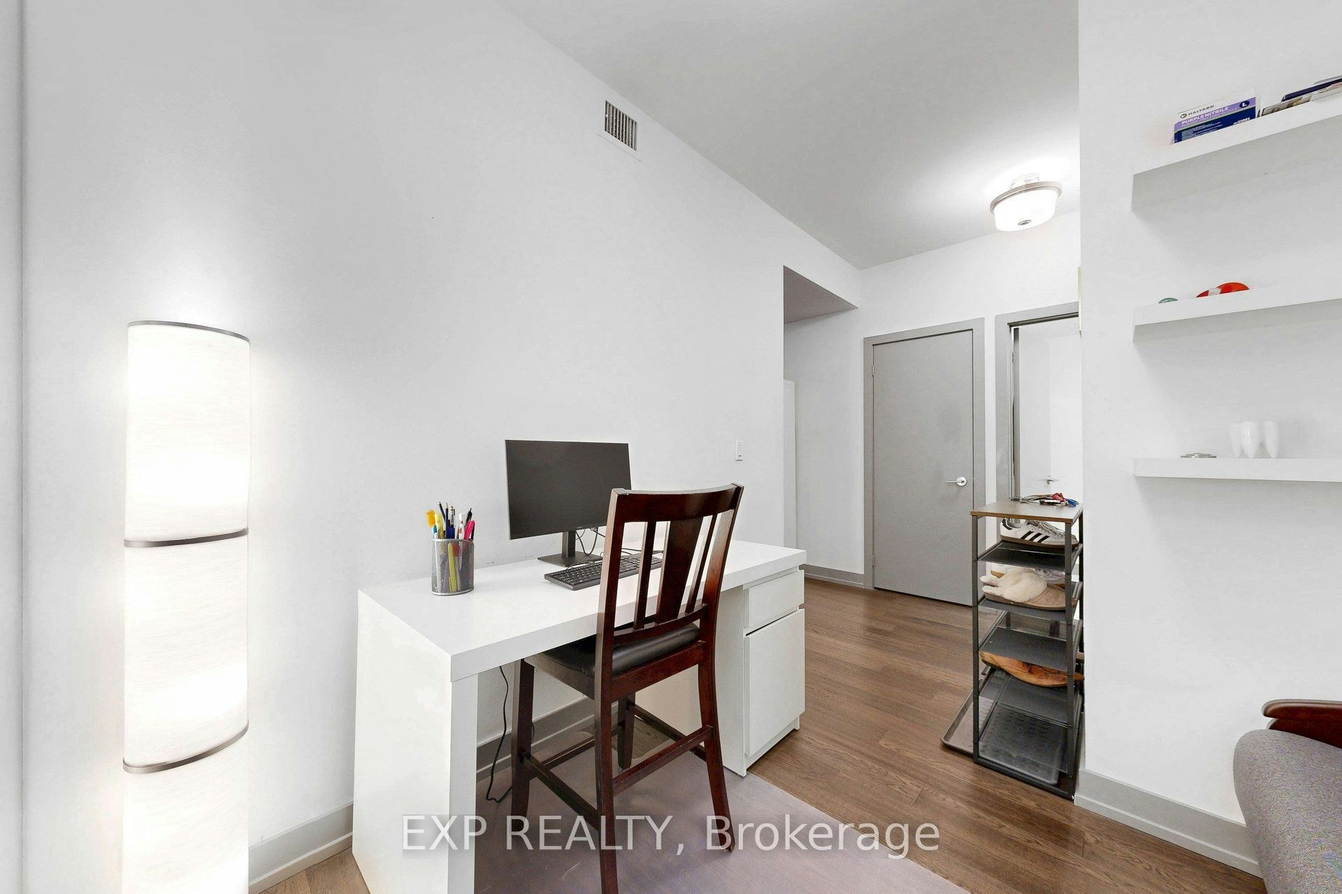912-438 King Street W, Toronto, ON, M5V 3T9 - 9