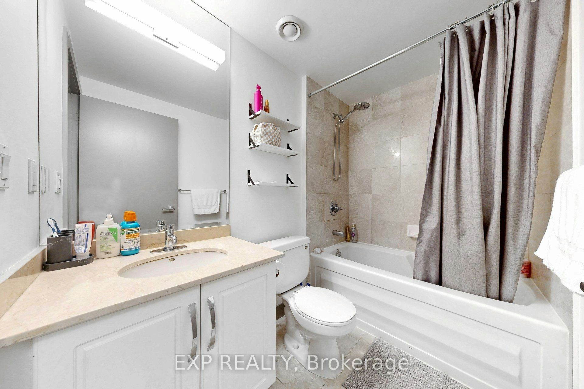 912-438 King Street W, Toronto, ON, M5V 3T9 - 30