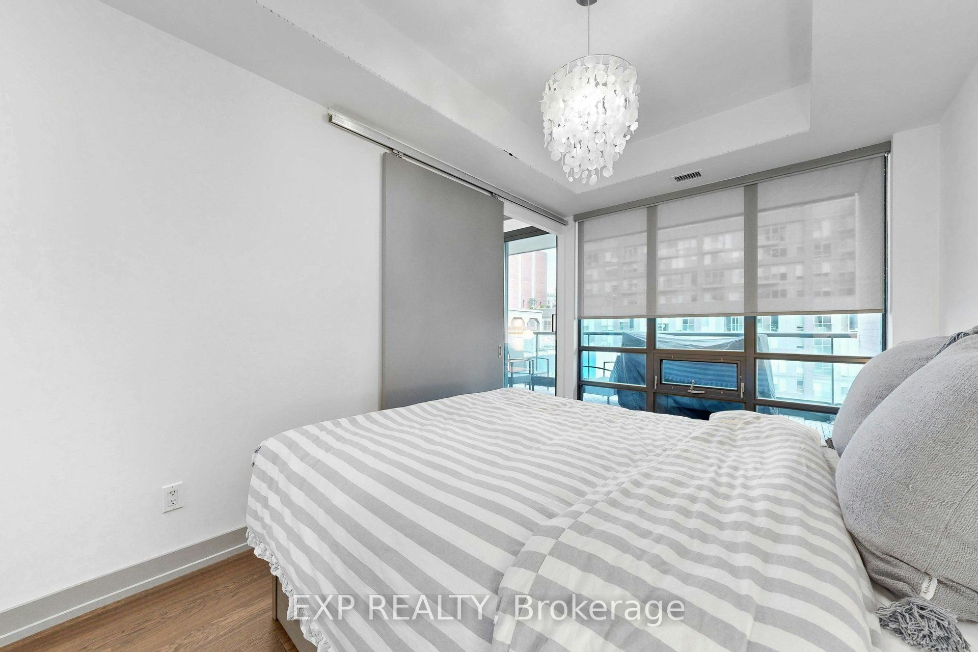 912-438 King Street W, Toronto, ON, M5V 3T9 - 27