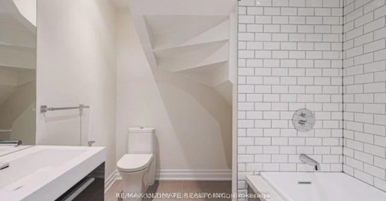 Unit #2-50 Foxley Street, Toronto, ON, M6J 1R1 - 5