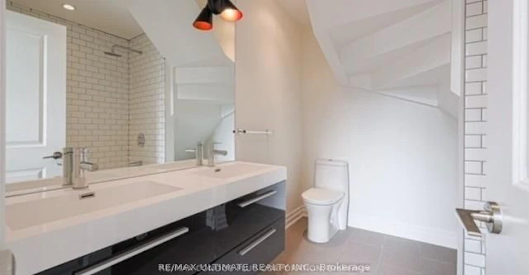 Unit #2-50 Foxley Street, Toronto, ON, M6J 1R1 - 4