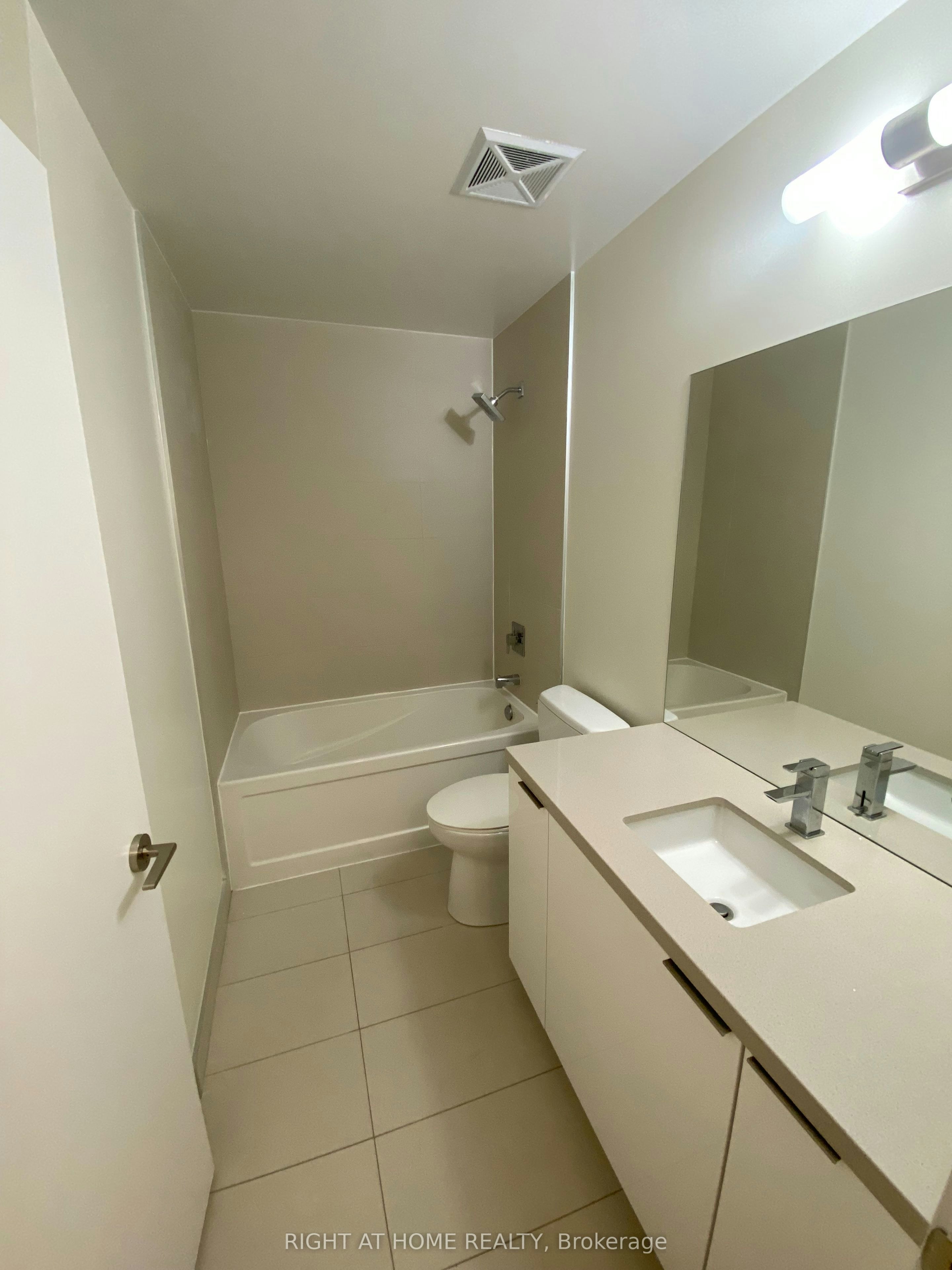 3604-8 Eglinton Avenue E, Toronto, ON, M4P 0C1 - 11