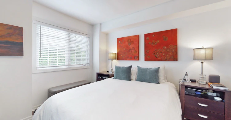 42-6 Wellesley Place, Toronto, ON, M4Y 3E1 - 9