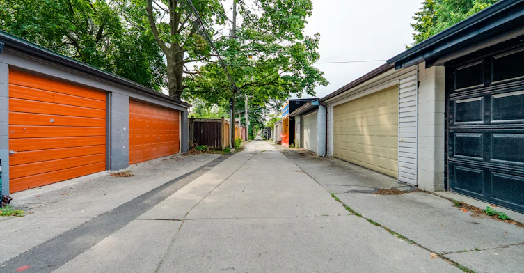 Laneway-390 Palmerston Boulevard, Toronto, ON, M6G 2N6 - 7