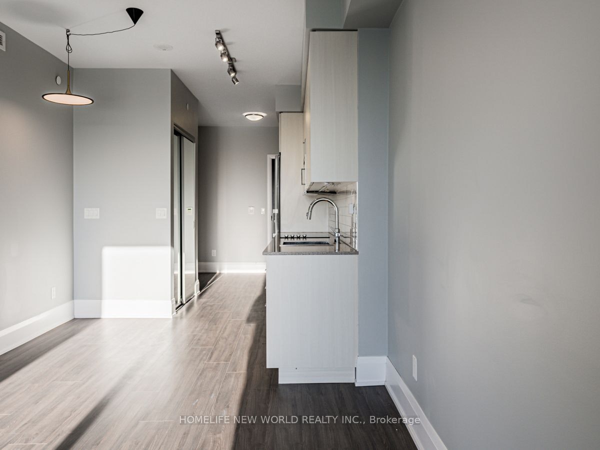 2512-101 Erskine Avenue, Toronto, ON, M4P 0C5 - 11