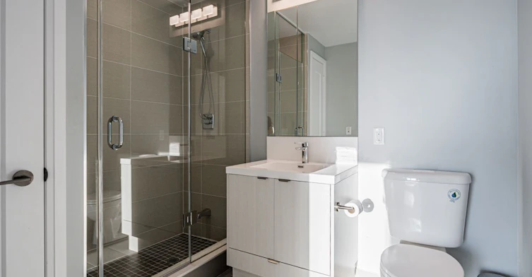 2512-101 Erskine Avenue, Toronto, ON, M4P 0C5 - 18
