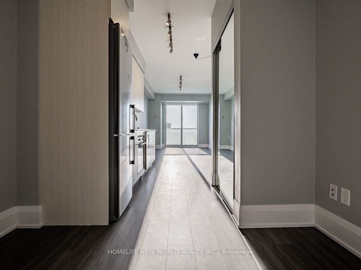 2512-101 Erskine Avenue, Toronto, ON, M4P 0C5 - 7