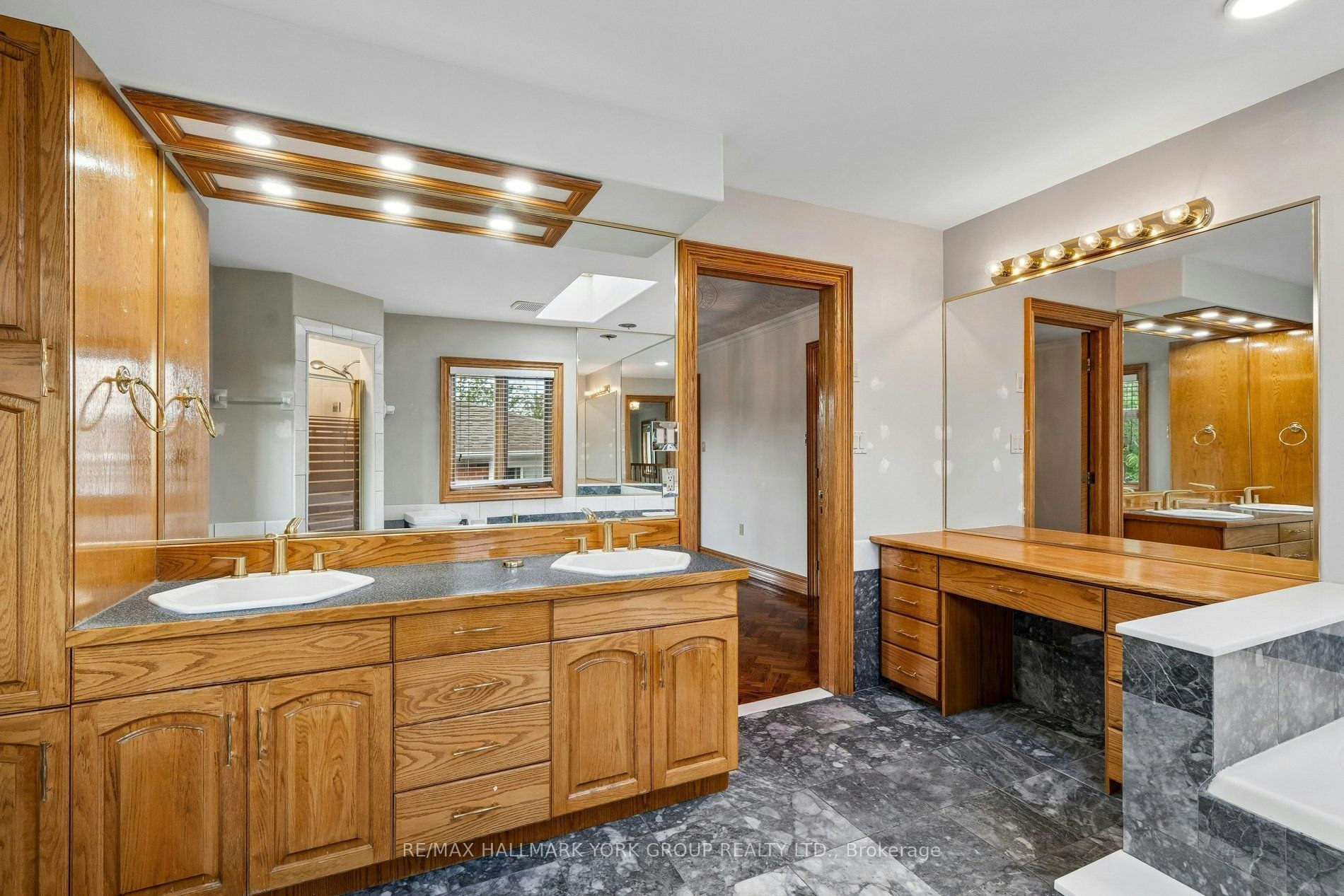 M/F&2/F-185 Goulding Avenue, Toronto, ON, M2R 2P3 - 32