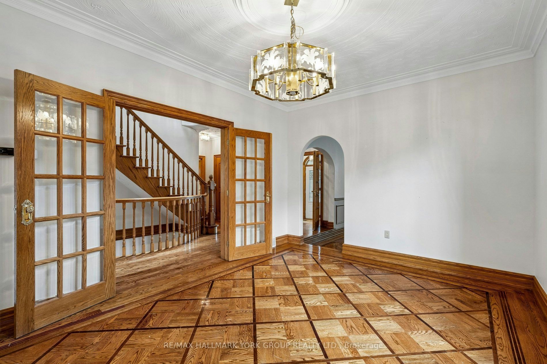 M/F&2/F-185 Goulding Avenue, Toronto, ON, M2R 2P3 - 11