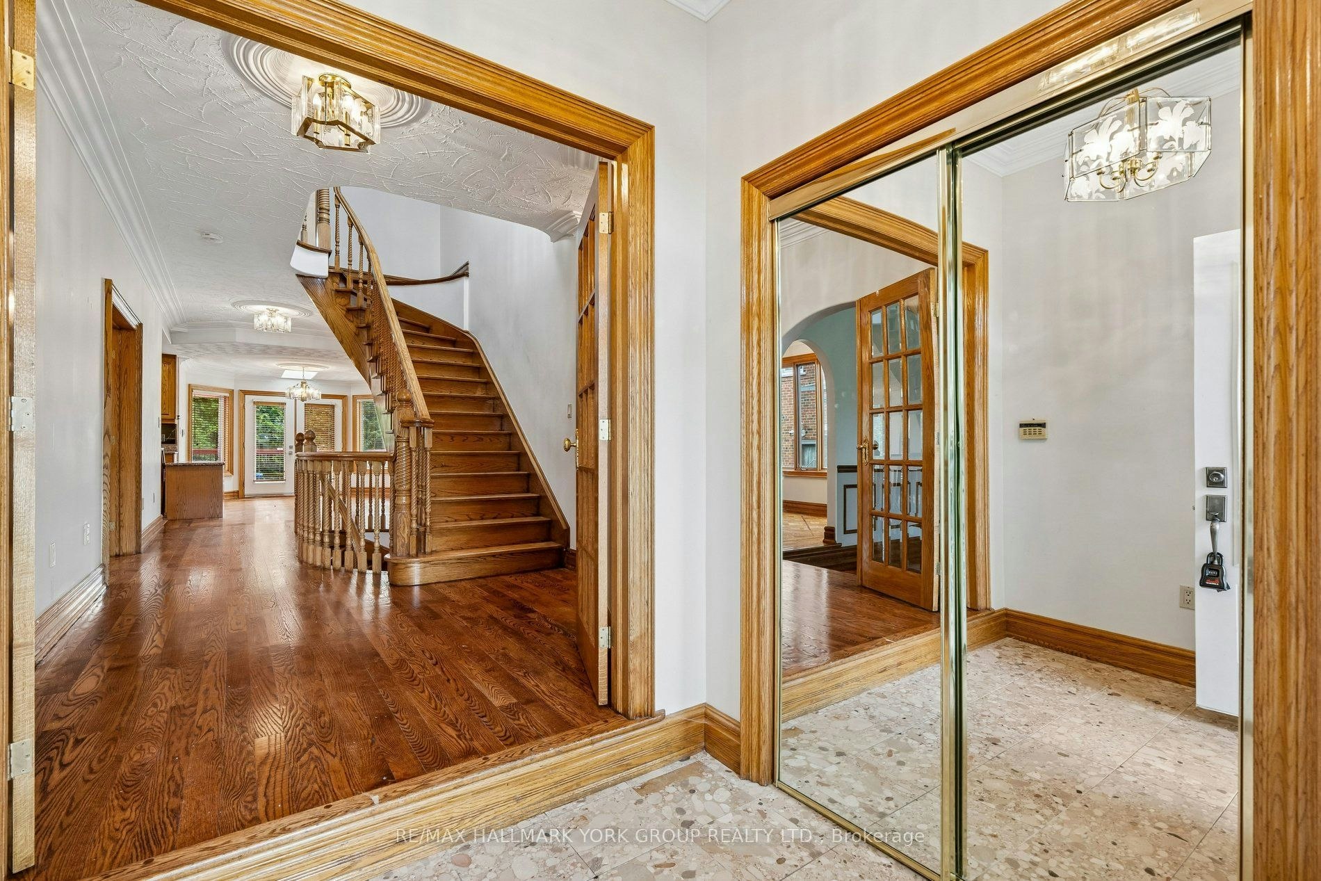 M/F&2/F-185 Goulding Avenue, Toronto, ON, M2R 2P3 - 4