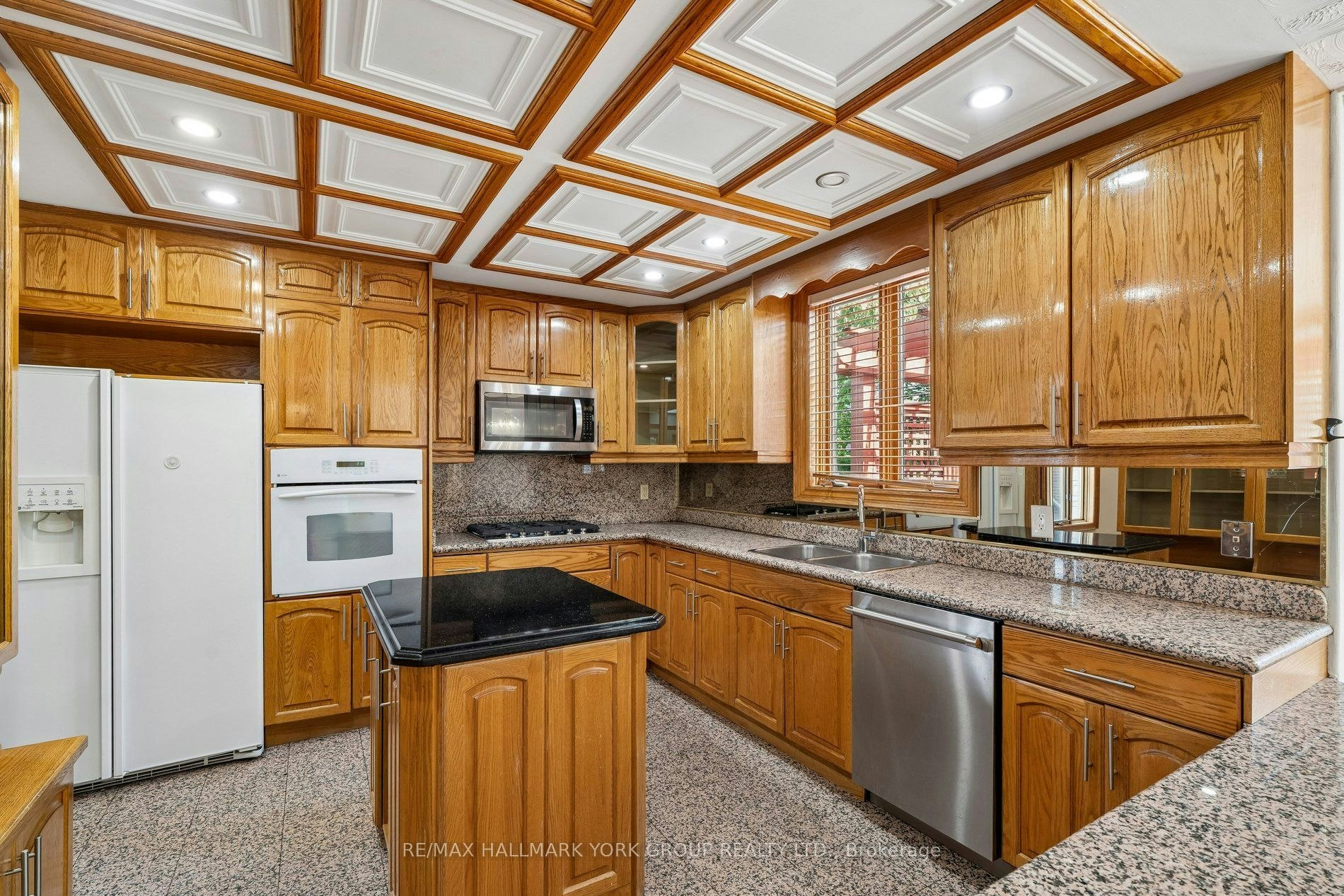 M/F&2/F-185 Goulding Avenue, Toronto, ON, M2R 2P3 - 14