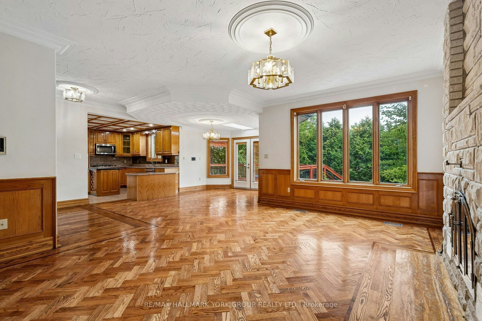 M/F&2/F-185 Goulding Avenue, Toronto, ON, M2R 2P3 - 19