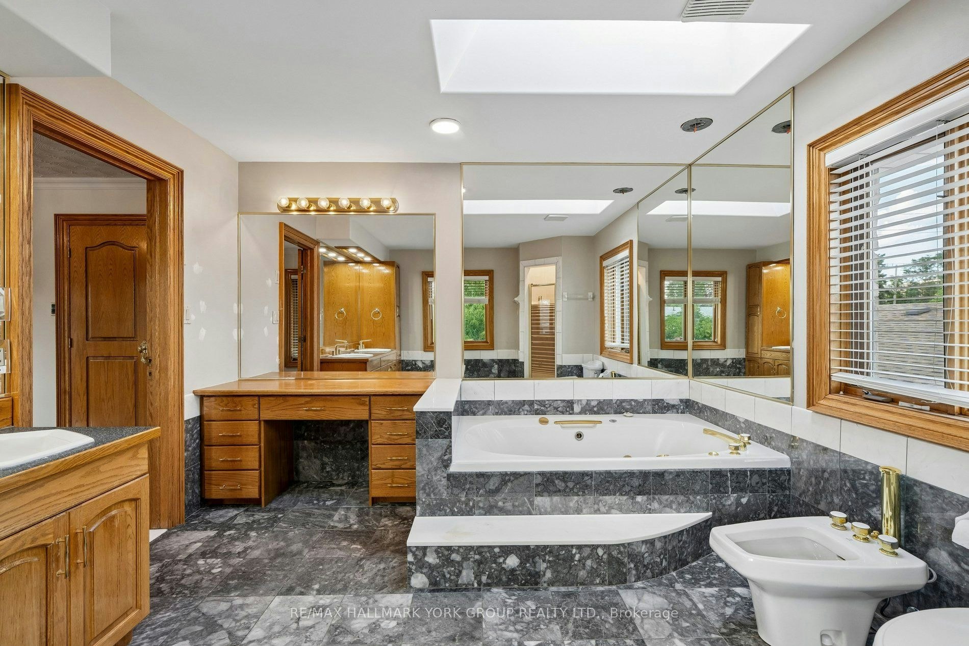 M/F&2/F-185 Goulding Avenue, Toronto, ON, M2R 2P3 - 31