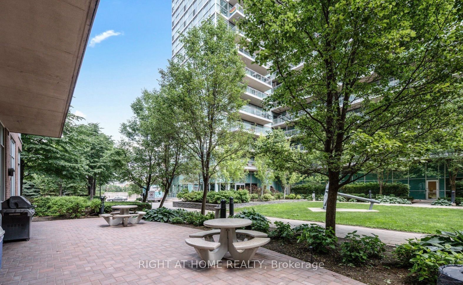 2113-50 Lynn Williams Street, Toronto, ON, M6K 3R9 - 17