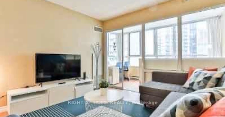 1809-44 Gerrard Street W, Toronto, ON, M5G 2K2 - 7