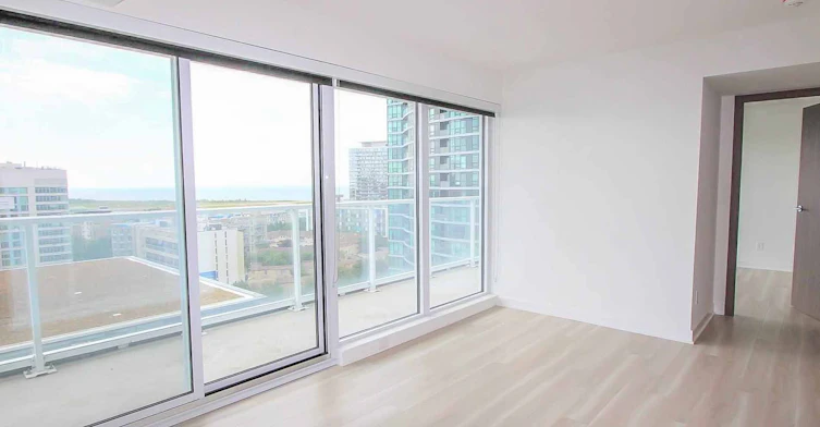 1711-19 Bathurst Street, Toronto, ON, M5V 0N2 - 9
