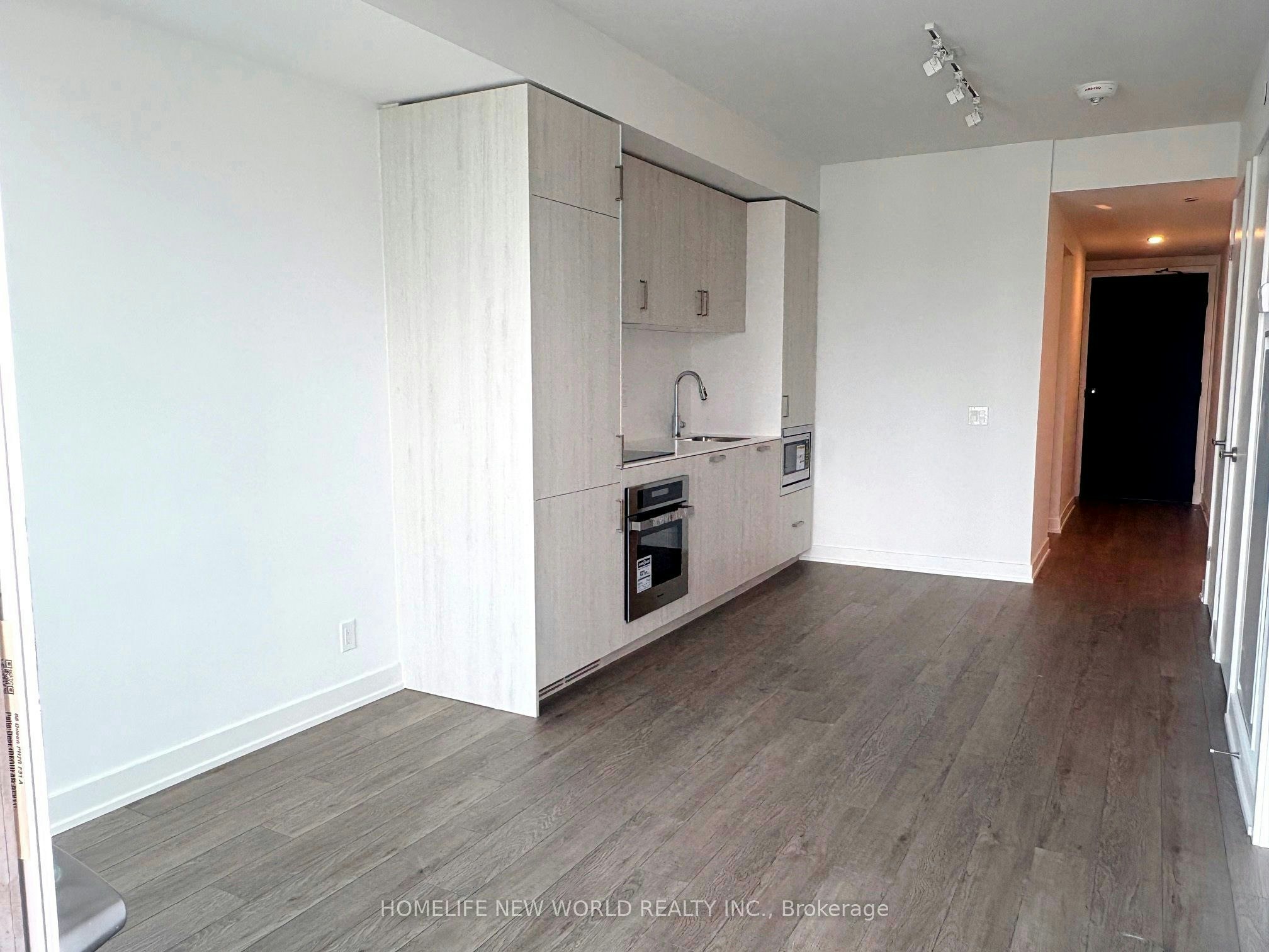 3512-88 Queen Street E, Toronto, ON, M5C 0B6 - 8