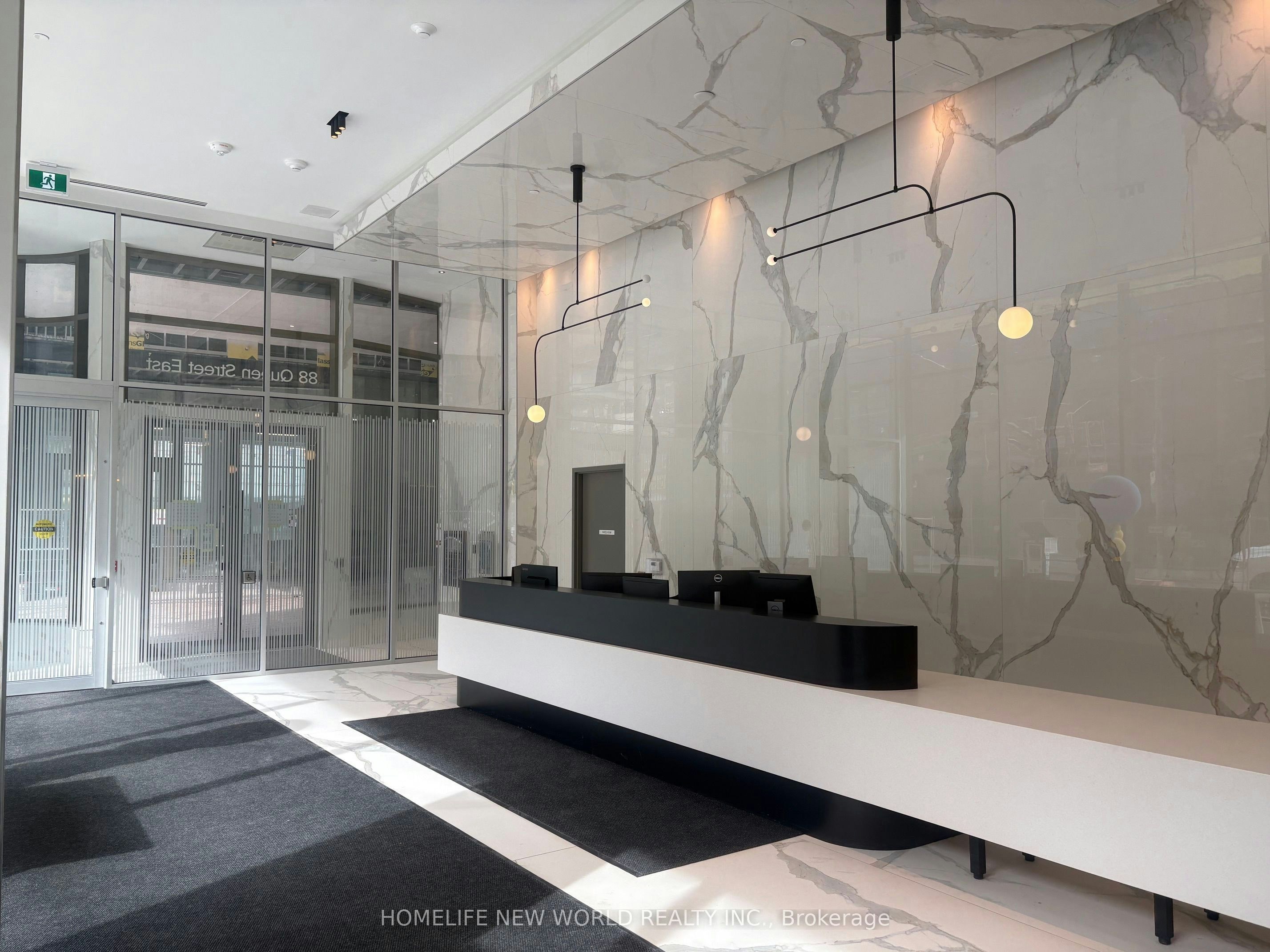 3512-88 Queen Street E, Toronto, ON, M5C 0B6 - 4