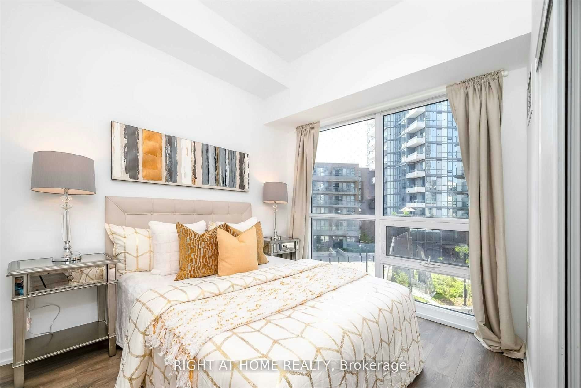 50 Forest Manor Road, Toronto, ON, M2J 0E3 - 6