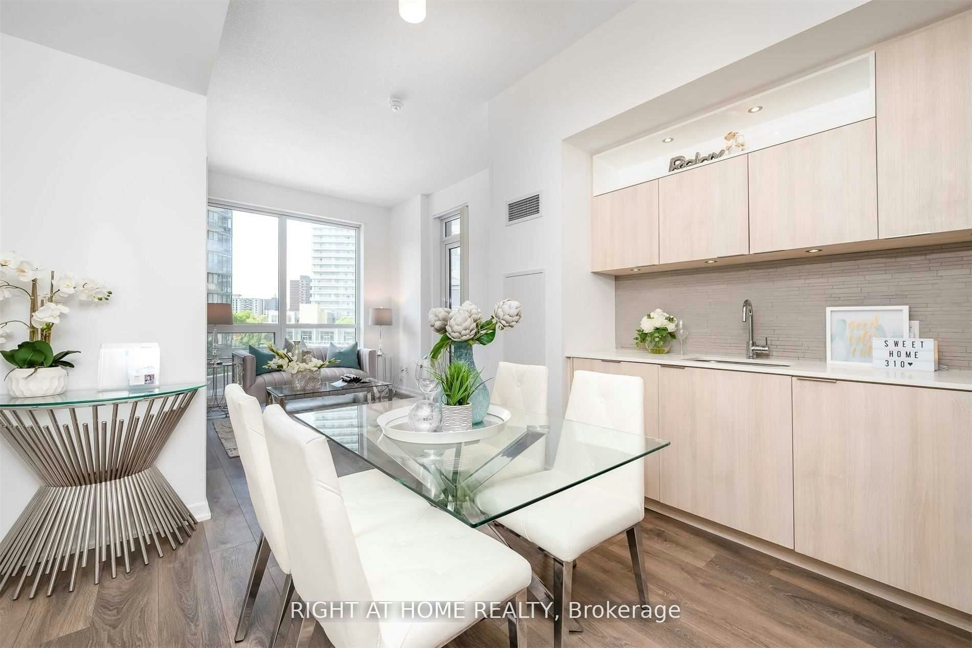 50 Forest Manor Road, Toronto, ON, M2J 0E3 - 5