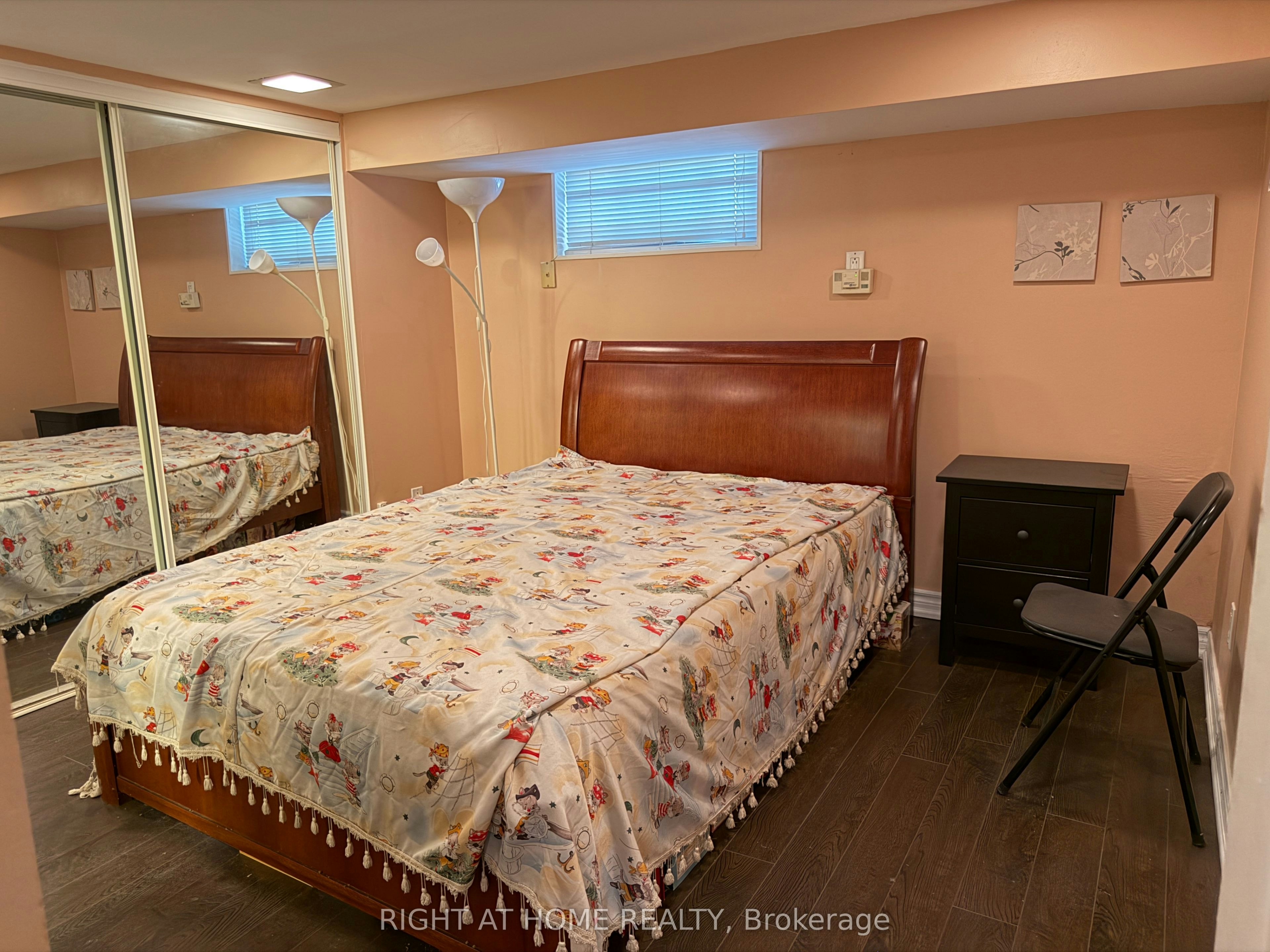 107 Melrose Avenue, Toronto, ON, M5M 1Y8 - 18