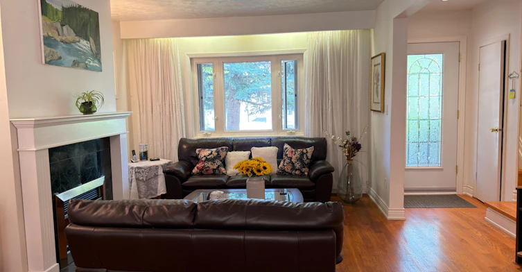 107 Melrose Avenue, Toronto, ON, M5M 1Y8 - 7