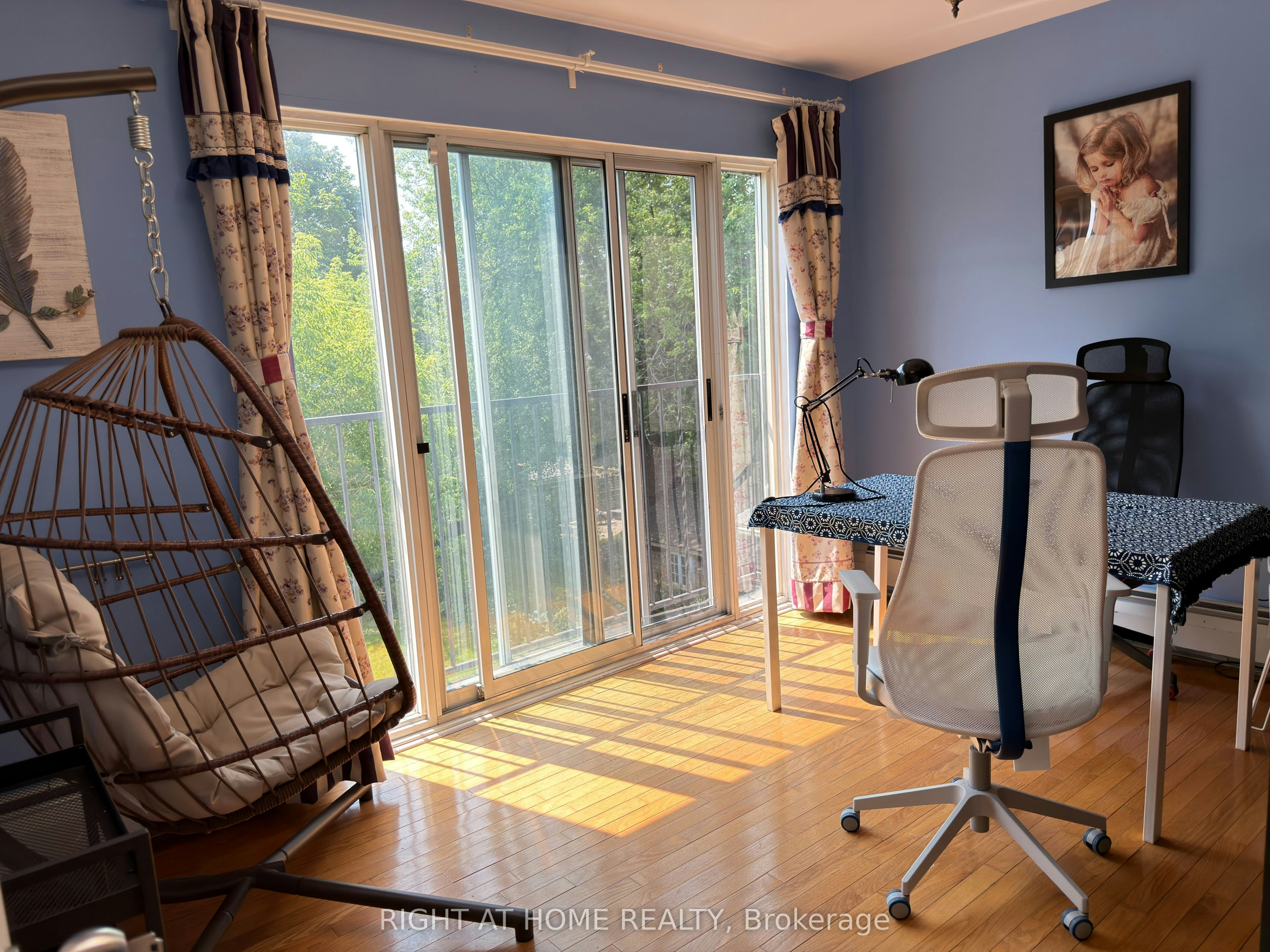 107 Melrose Avenue, Toronto, ON, M5M 1Y8 - 13