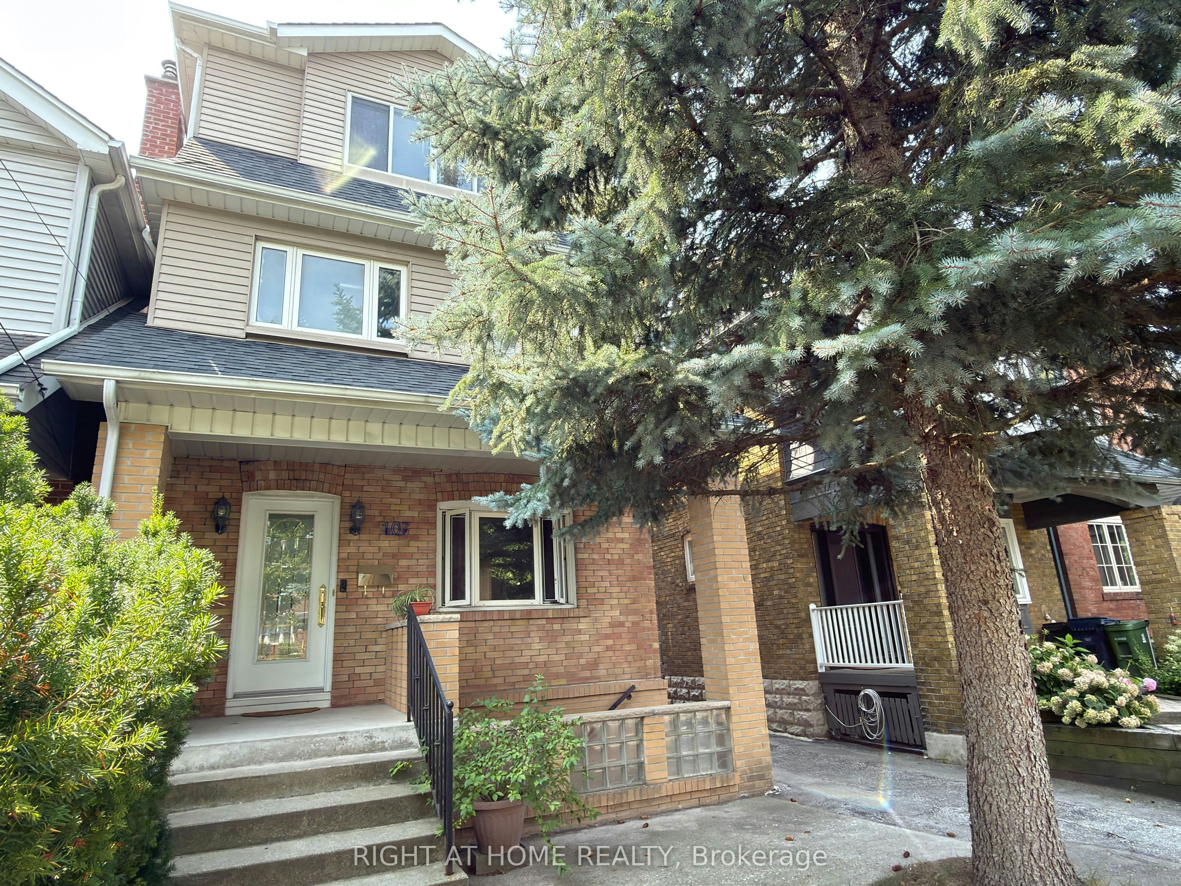 107 Melrose Avenue, Toronto, ON, M5M 1Y8