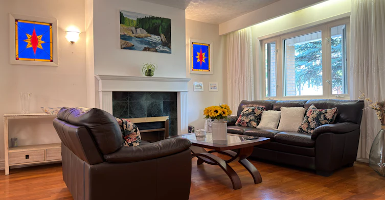 107 Melrose Avenue, Toronto, ON, M5M 1Y8 - 3