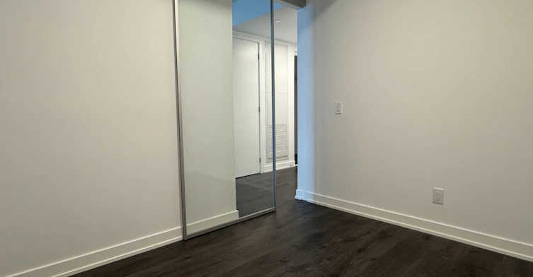 1212-100 Queen Street E, Toronto, ON, M5C 0B5 - 5