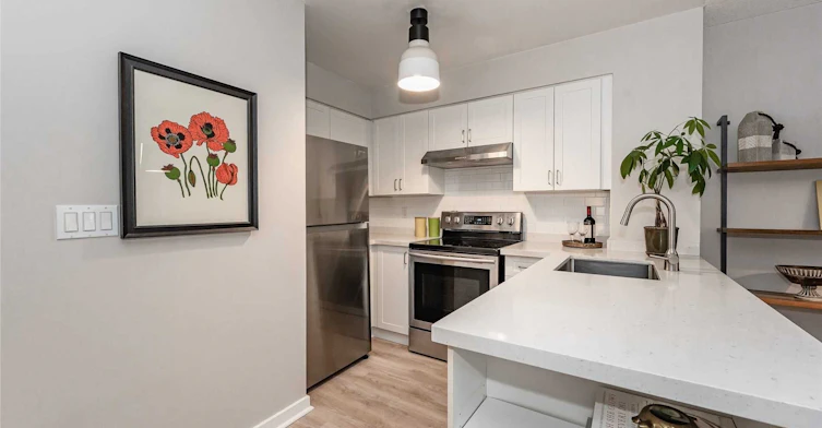 1307-76 Shuter Street, Toronto, ON, M5B 1B4 - 2
