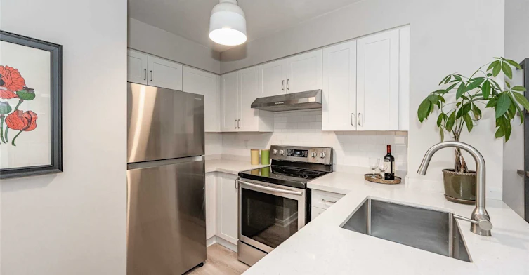 1307-76 Shuter Street, Toronto, ON, M5B 1B4 - 3