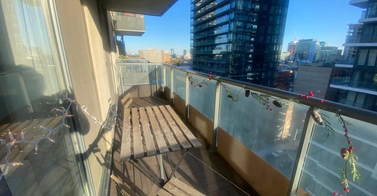 1307-76 Shuter Street, Toronto, ON, M5B 1B4 - 17