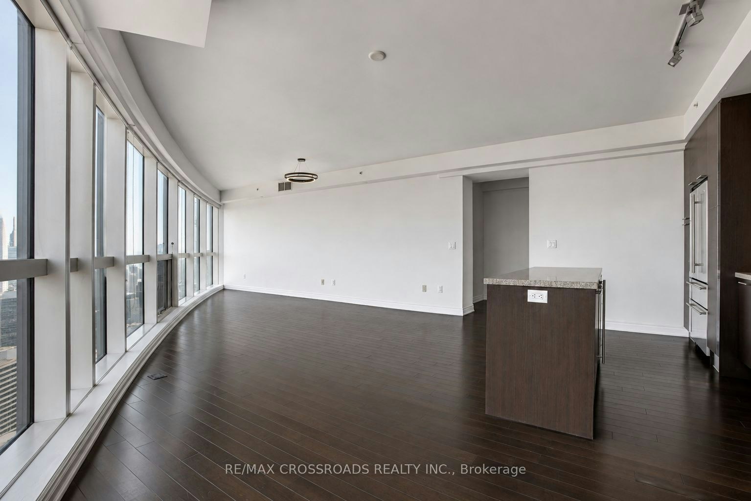 6107-388 Yonge Street, Toronto, ON, M5B 0A4 - 9