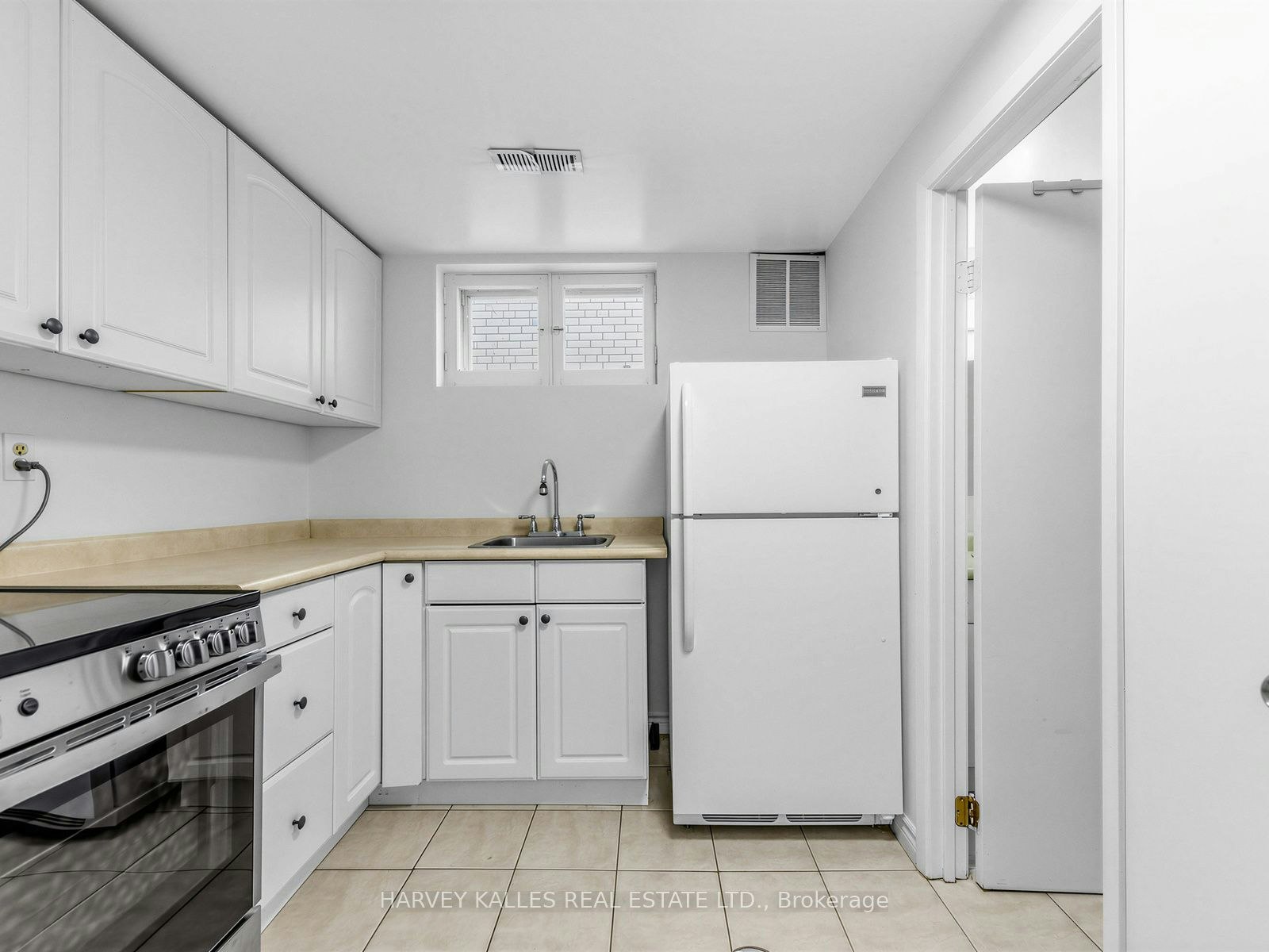 Basement-16 Terrydale Drive, Toronto, ON, M3H 5M6 - 23
