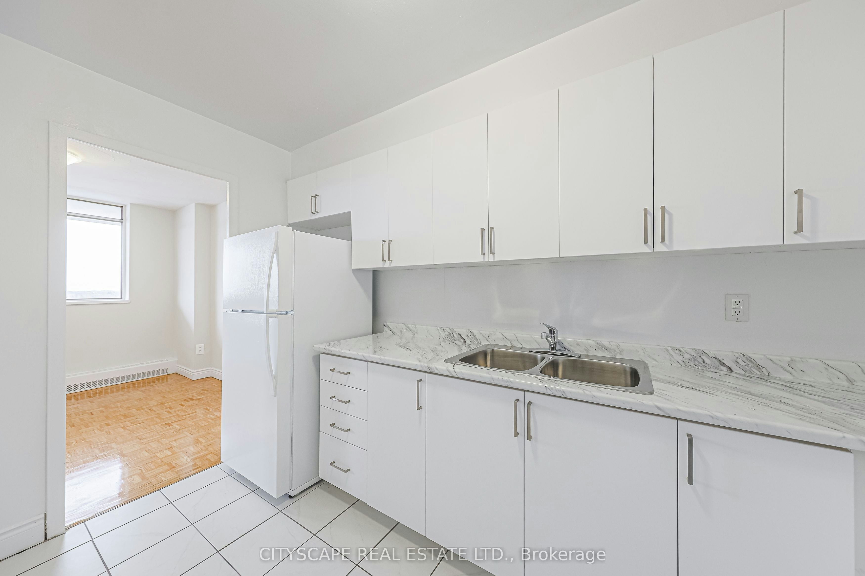719-100 Rowena Drive, Toronto, ON, M3A 1P9 - 12