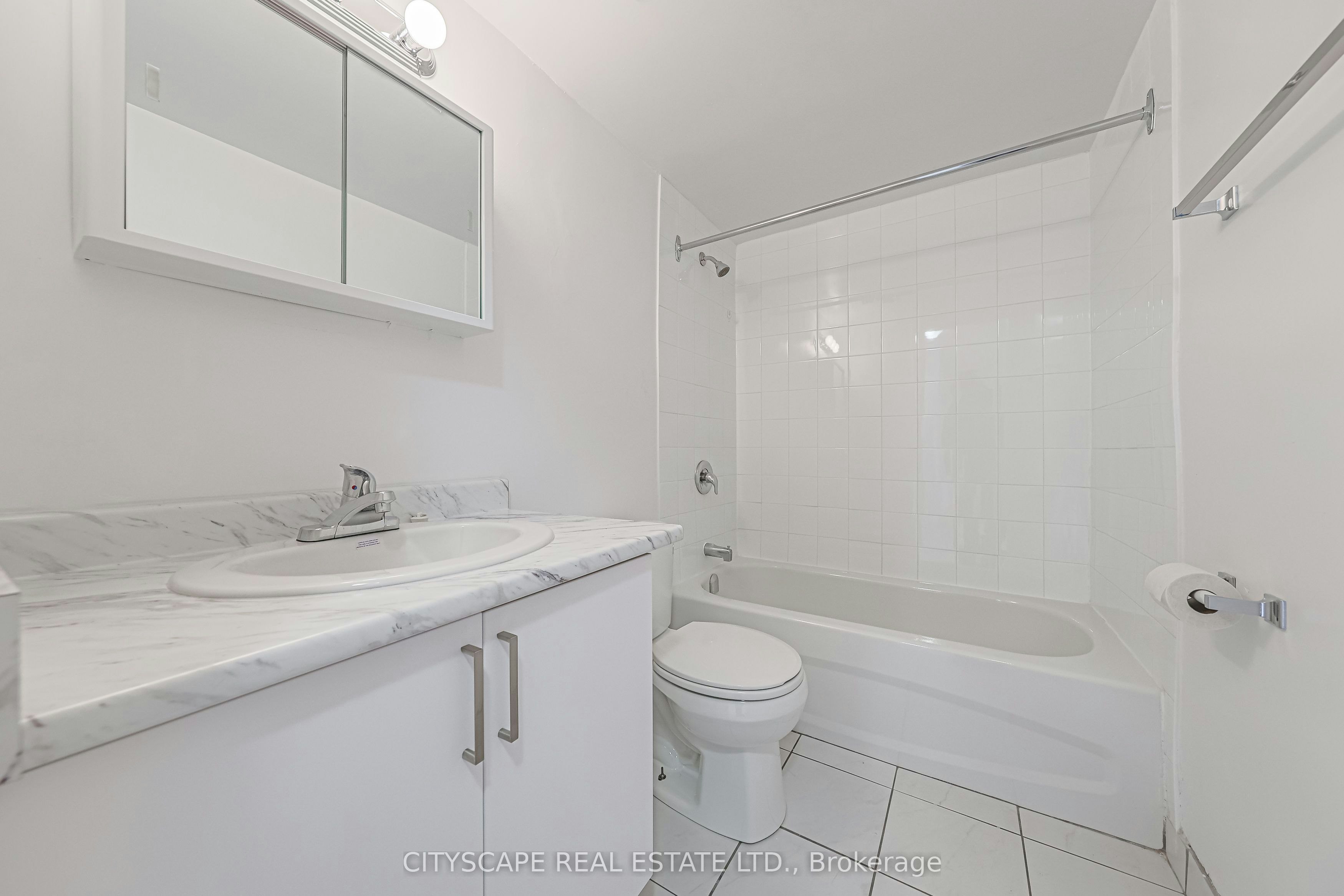 719-100 Rowena Drive, Toronto, ON, M3A 1P9 - 13