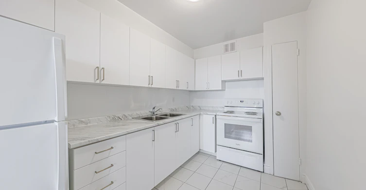 719-100 Rowena Drive, Toronto, ON, M3A 1P9 - 11