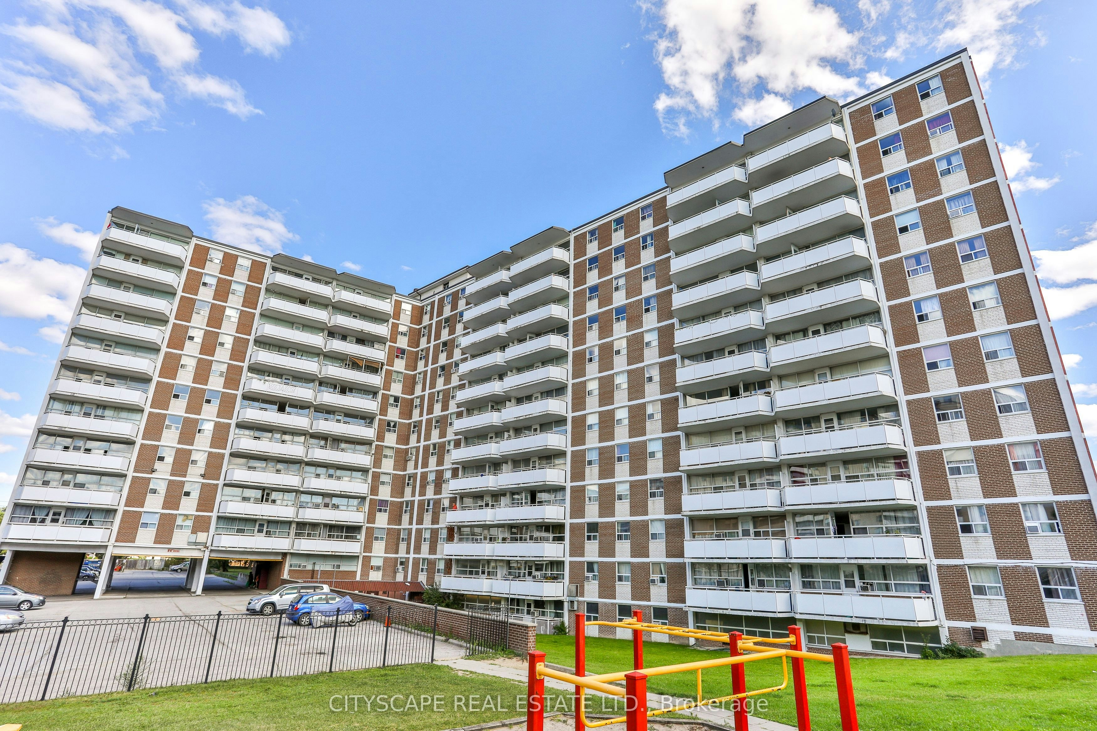 719-100 Rowena Drive, Toronto, ON, M3A 1P9 - 2