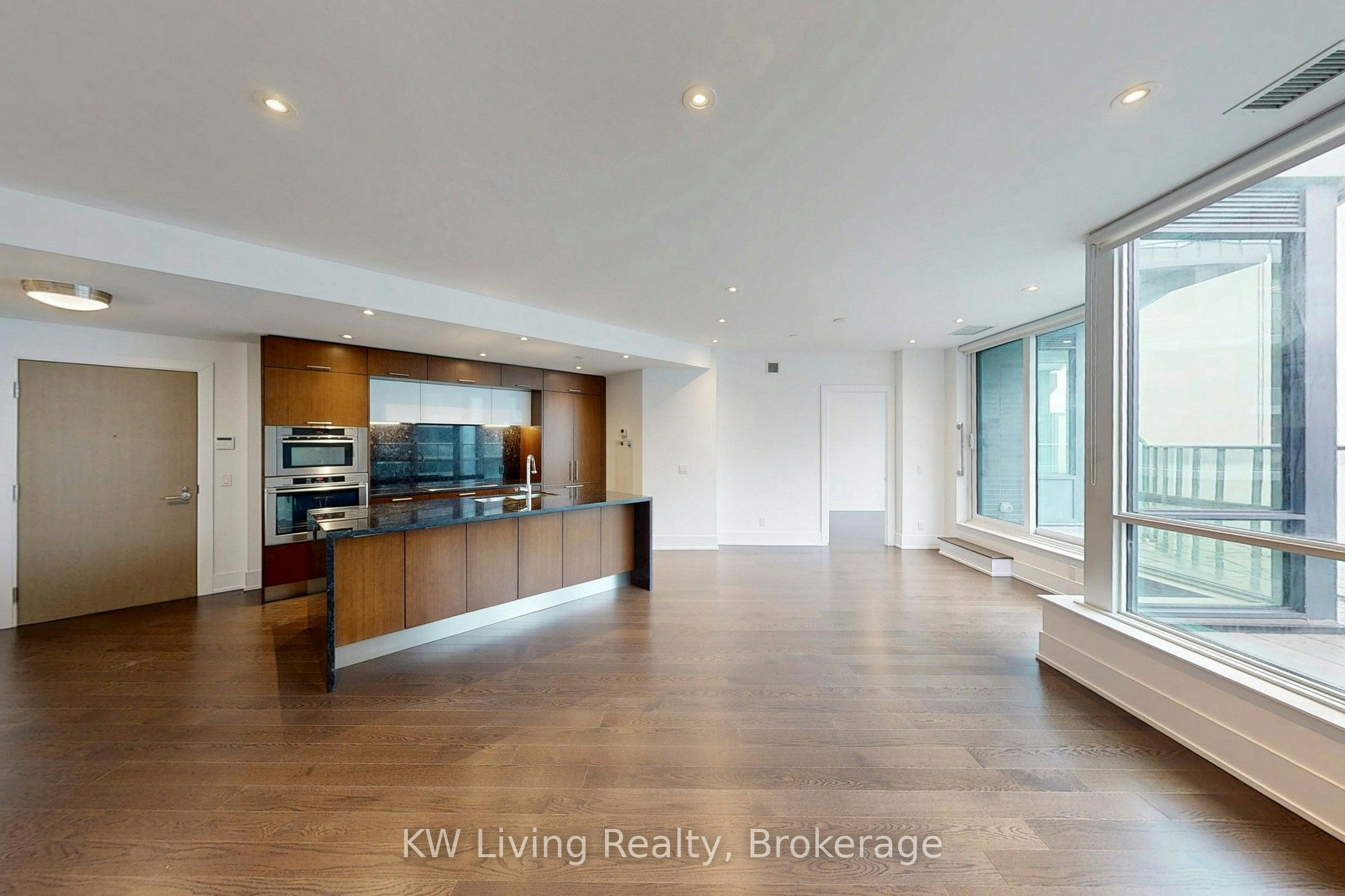 GPH 12-1 Edgewater Drive, Toronto, ON, M5A 0L1 - 20
