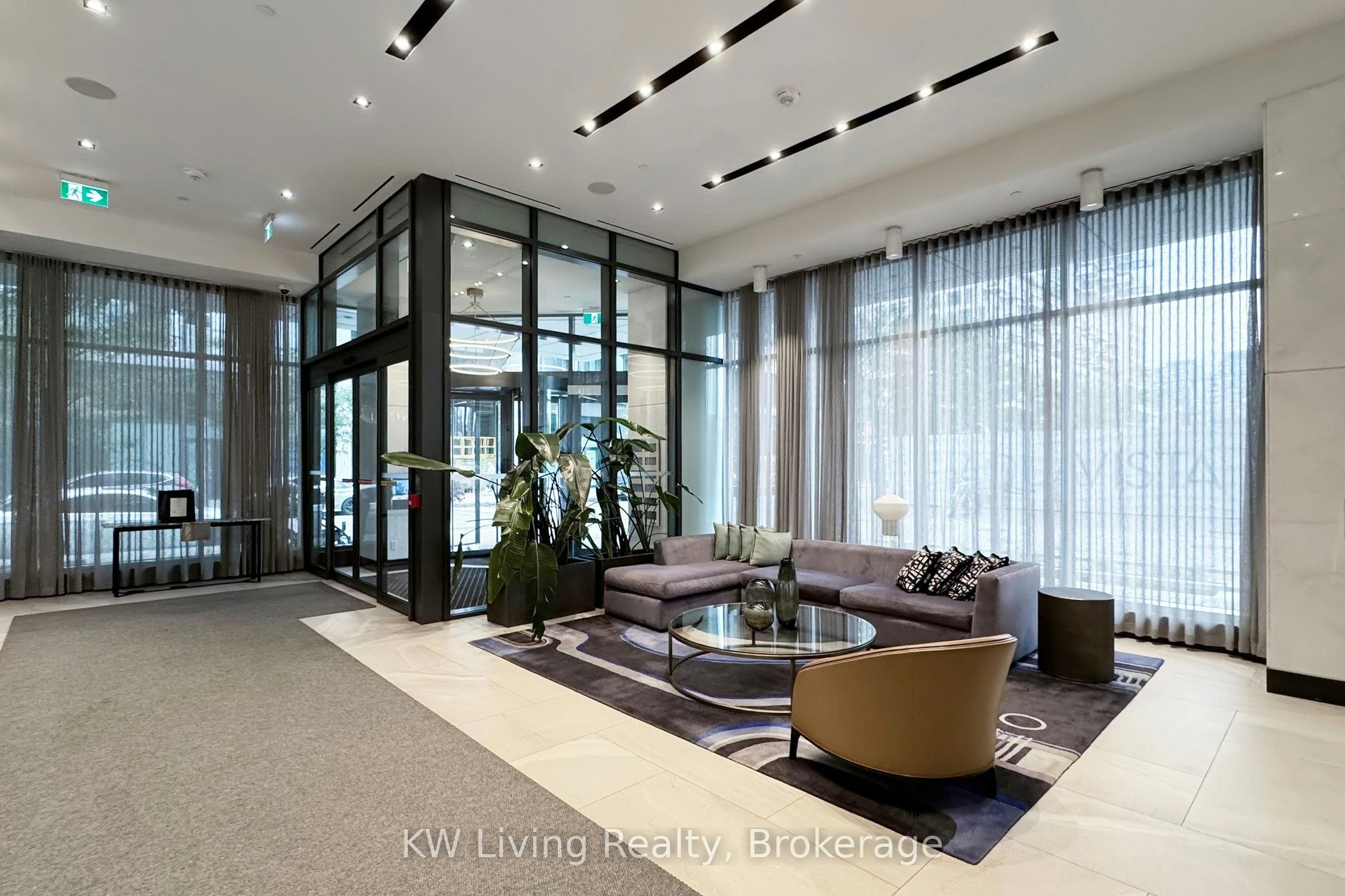 GPH 12-1 Edgewater Drive, Toronto, ON, M5A 0L1 - 6